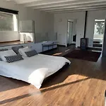 Villa Casa Y Loft Minimalista, Jardín Y Parking Privado
