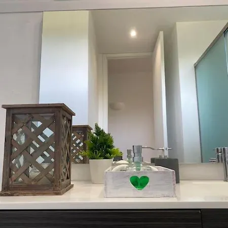 Casa Y Loft Minimalista, Jardin Y Parking Privado Villa Gerona