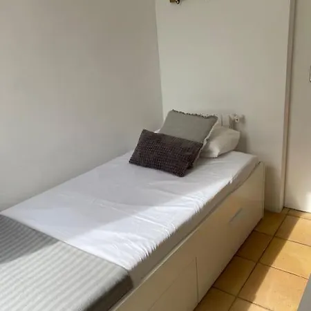 Villa Casa Y Loft Minimalista, Jardin Y Parking Privado Gerona