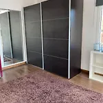 Casa Y Loft Minimalista, Jardin Y Parking Privado