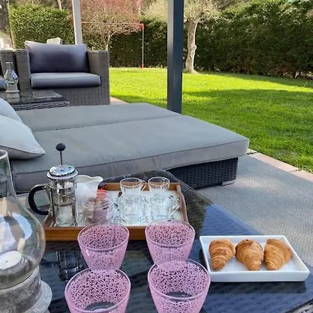 Casa Y Loft Minimalista, Jardin Y Parking Privado * Girona