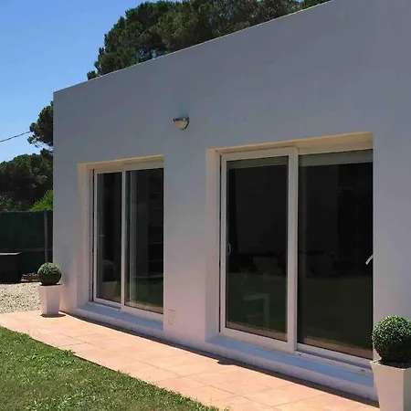 Casa Y Loft Minimalista, Jardin Y Parking Privado Girona