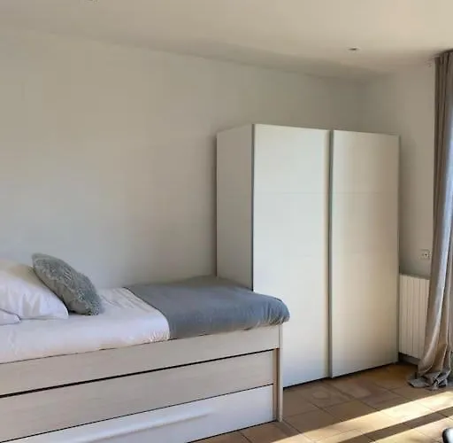 Casa Y Loft Minimalista, Jardin Y Parking Privado *