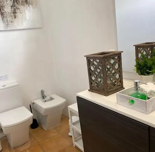 וילה Casa Y Loft Minimalista, Jardin Y Parking Privado ז'ירונה