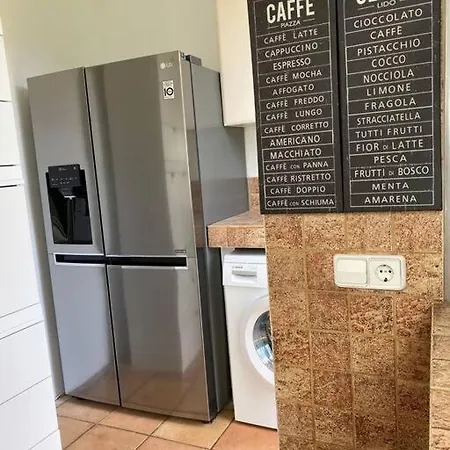 Casa Y Loft Minimalista, Jardin Y Parking Privado *